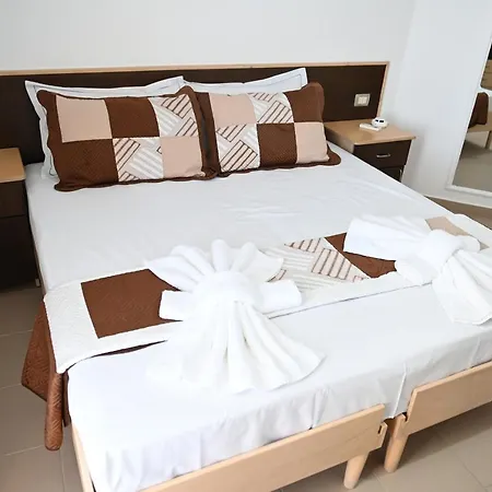 Oxinn 3* Kryemëdhej