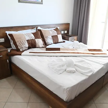فندق Oxinn 3*