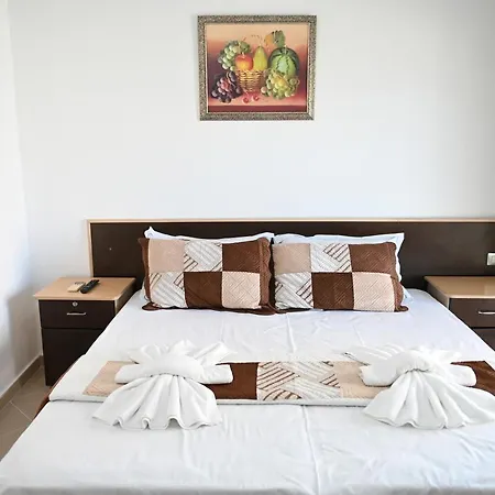 Oxinn 3* Kryemëdhej